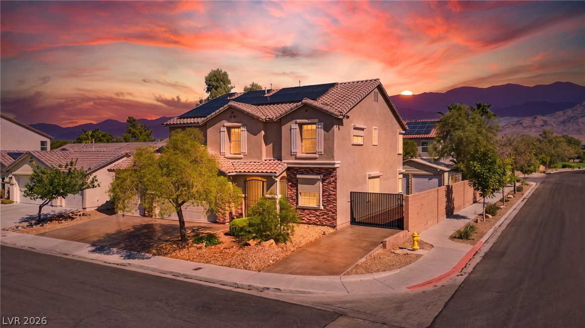 5536 Green Ferry Las Vegas NV 89131