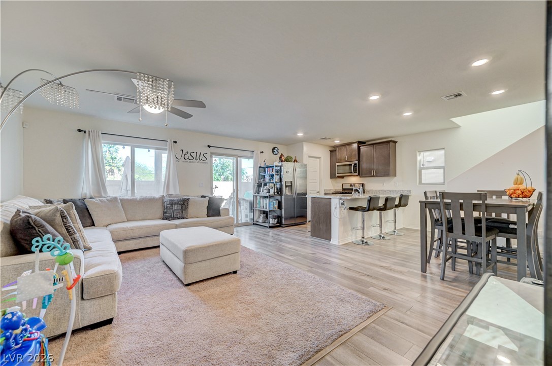 2238 Cosgrove Street Las Vegas NV 89115