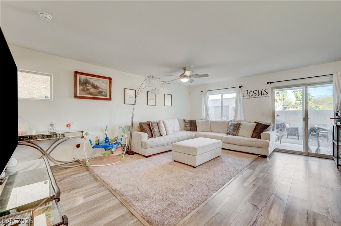2238 Cosgrove Street Las Vegas NV 89115
