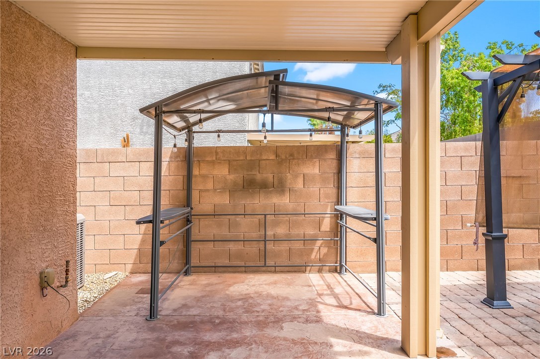 957 Buffalo River Avenue Henderson NV 89002