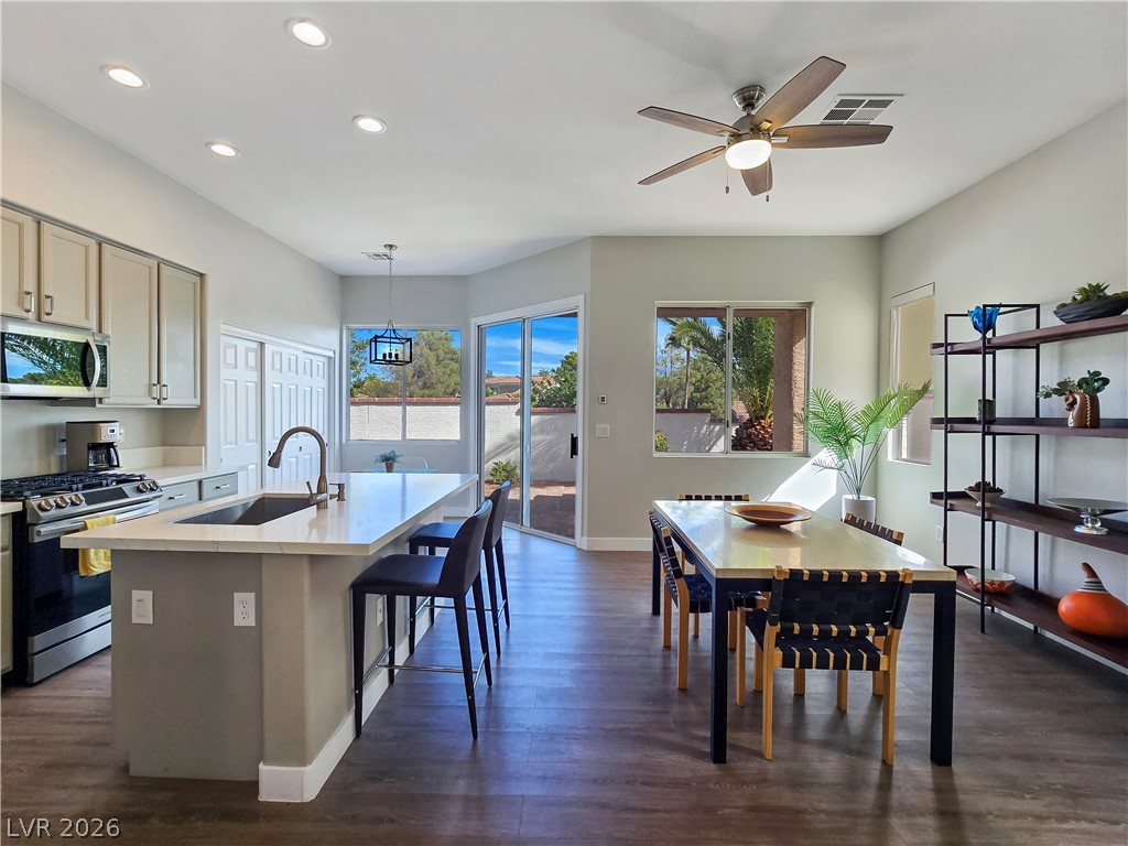 10104 Pinnacle View Place Las Vegas NV 89134