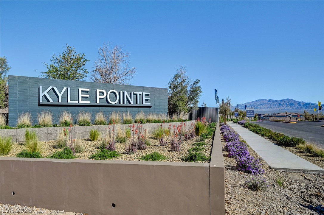 10165 Handline Chute Street Las Vegas NV 89166