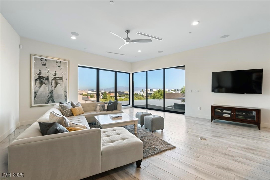 2208 Overlook Canyon Lane Henderson NV 89052