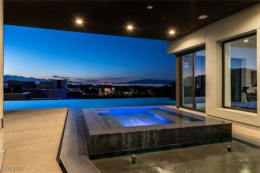2208 Overlook Canyon Lane Henderson NV 89052