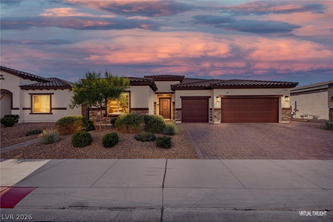 7437 Phoenix Falls Street North Las Vegas NV 89084