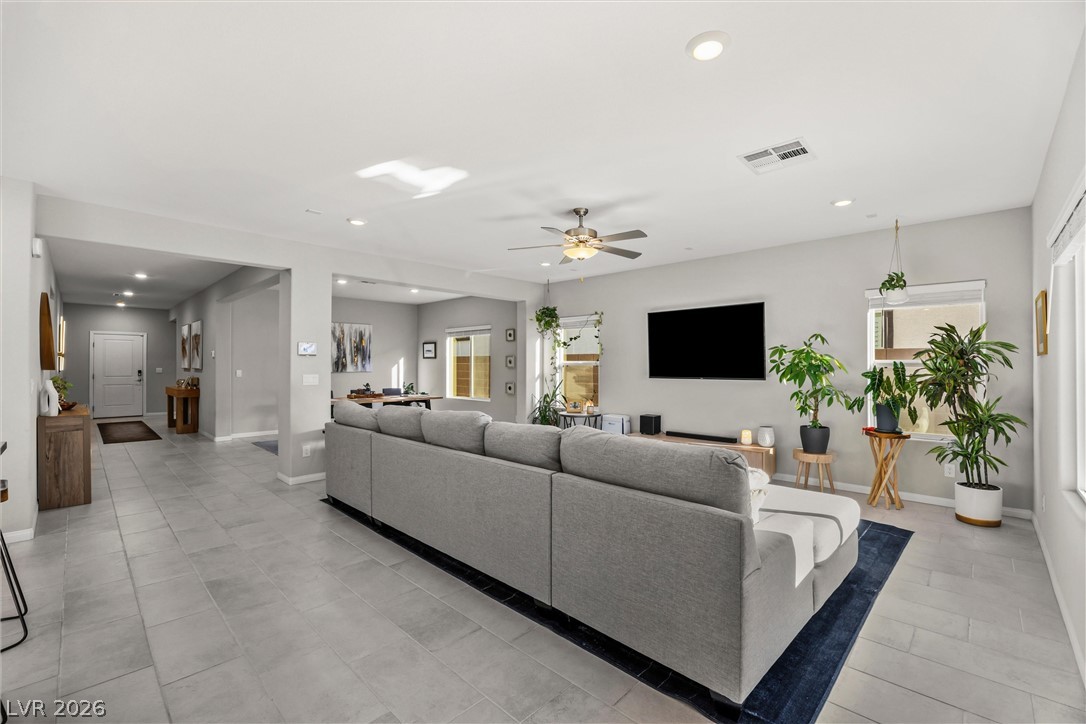 7437 Phoenix Falls Street North Las Vegas NV 89084