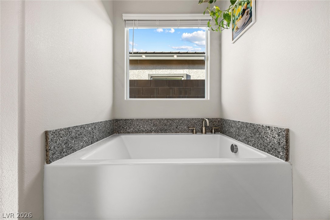 7437 Phoenix Falls Street North Las Vegas NV 89084
