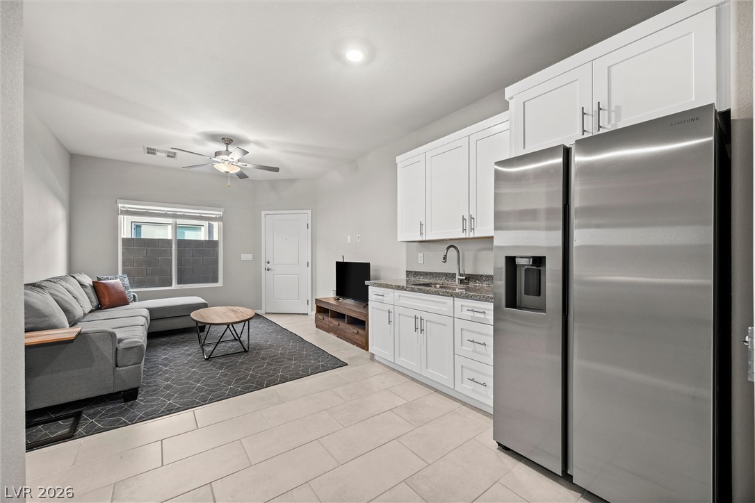 7437 Phoenix Falls Street North Las Vegas NV 89084