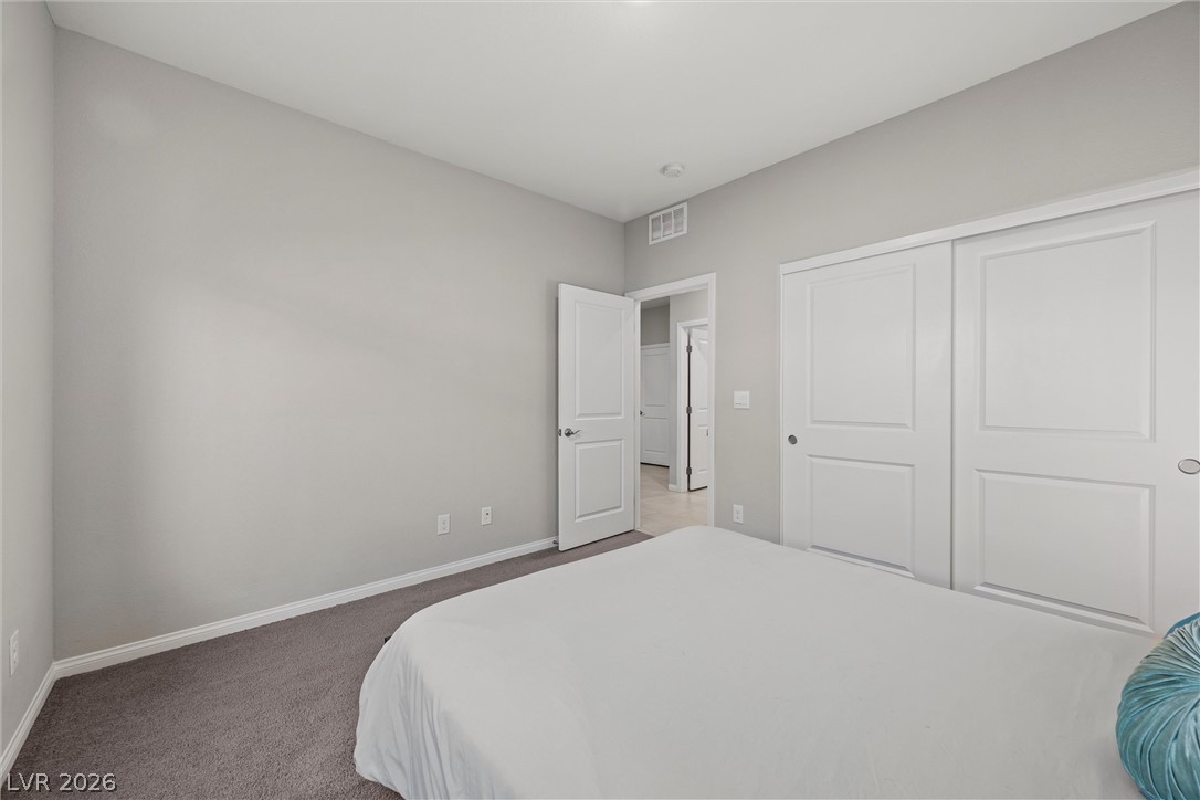 7437 Phoenix Falls Street North Las Vegas NV 89084