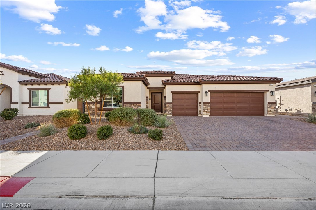 7437 Phoenix Falls Street North Las Vegas NV 89084
