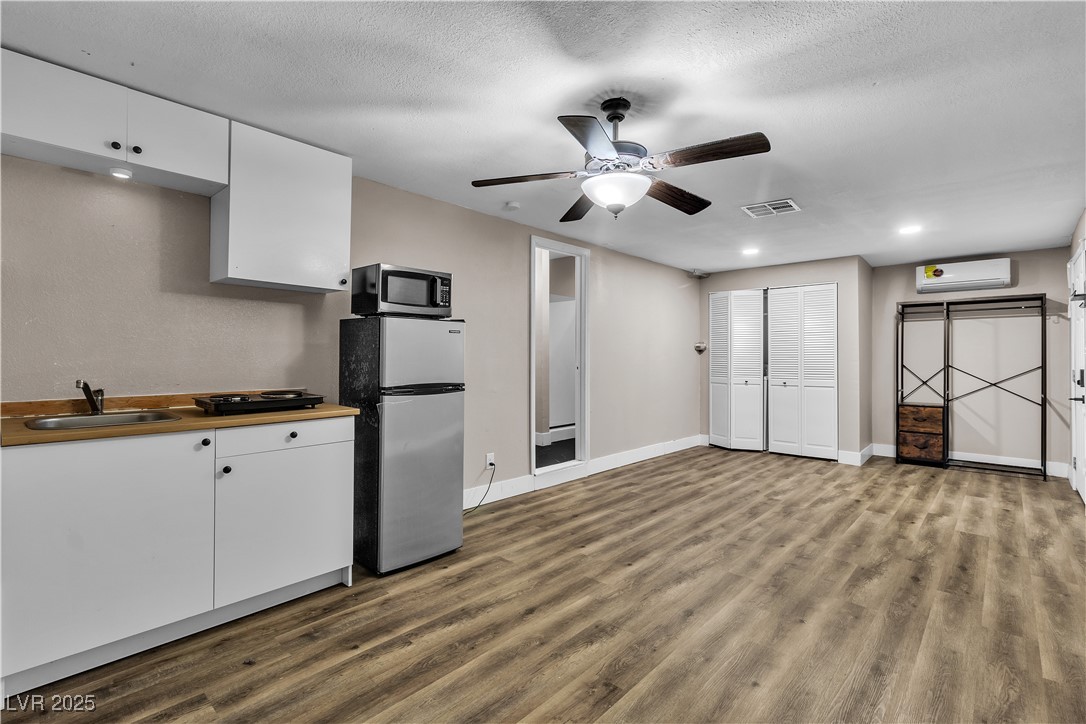1700 Ferrell Street Las Vegas NV 89106