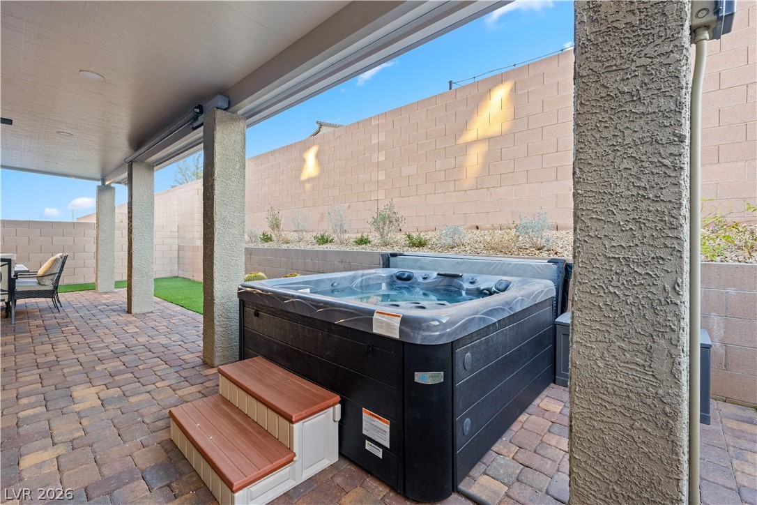 145 Rohan Crest Avenue Henderson NV 89011