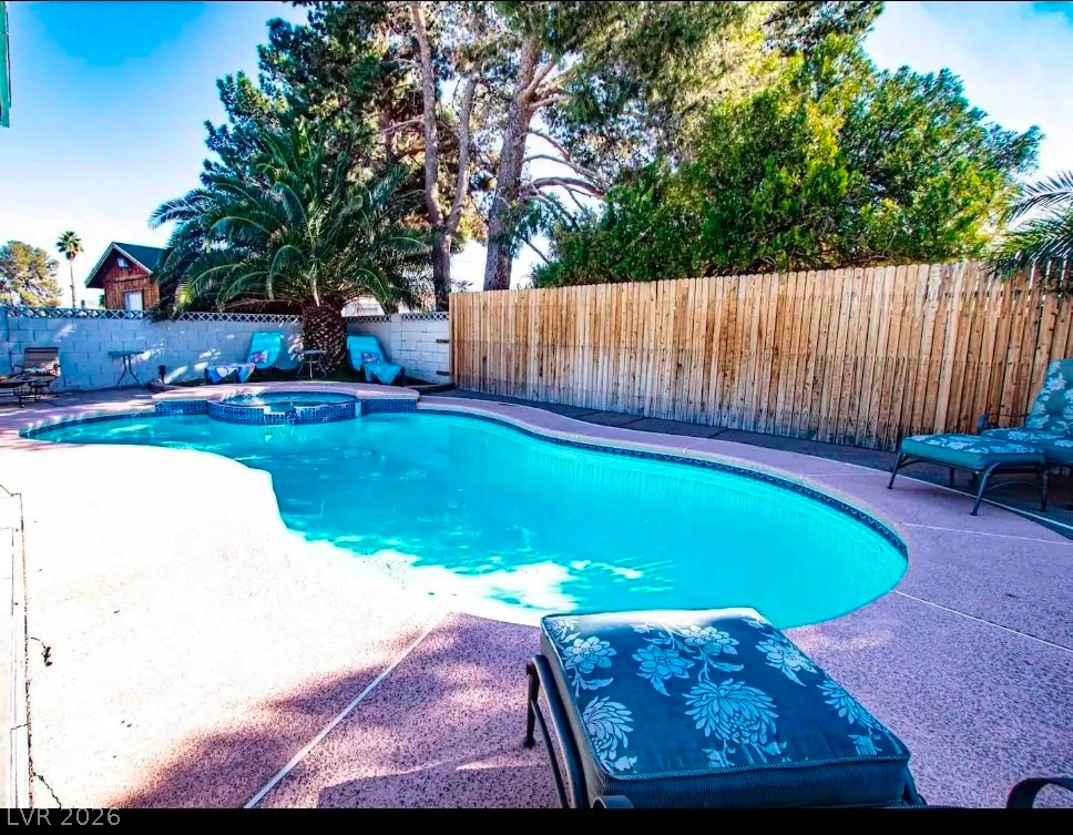 6605 Hyde Avenue Las Vegas NV 89107