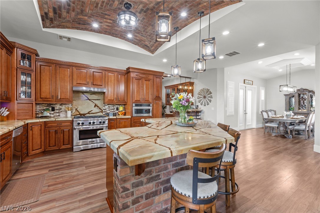 6151 Deep Autumn Avenue Las Vegas NV 89131