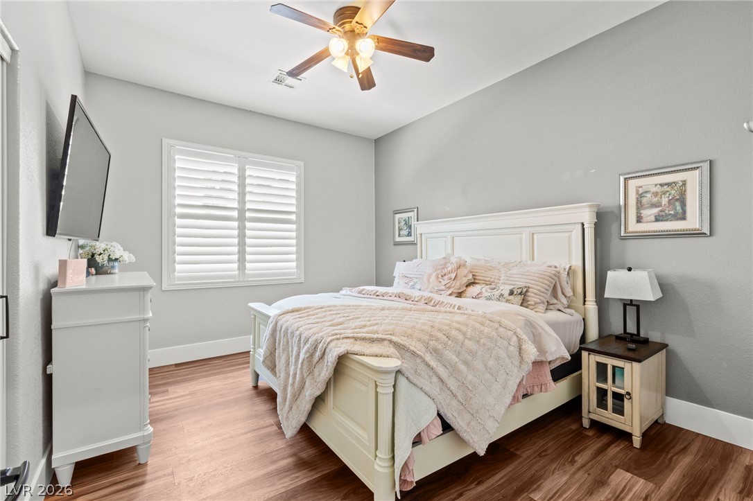 6151 Deep Autumn Avenue Las Vegas NV 89131