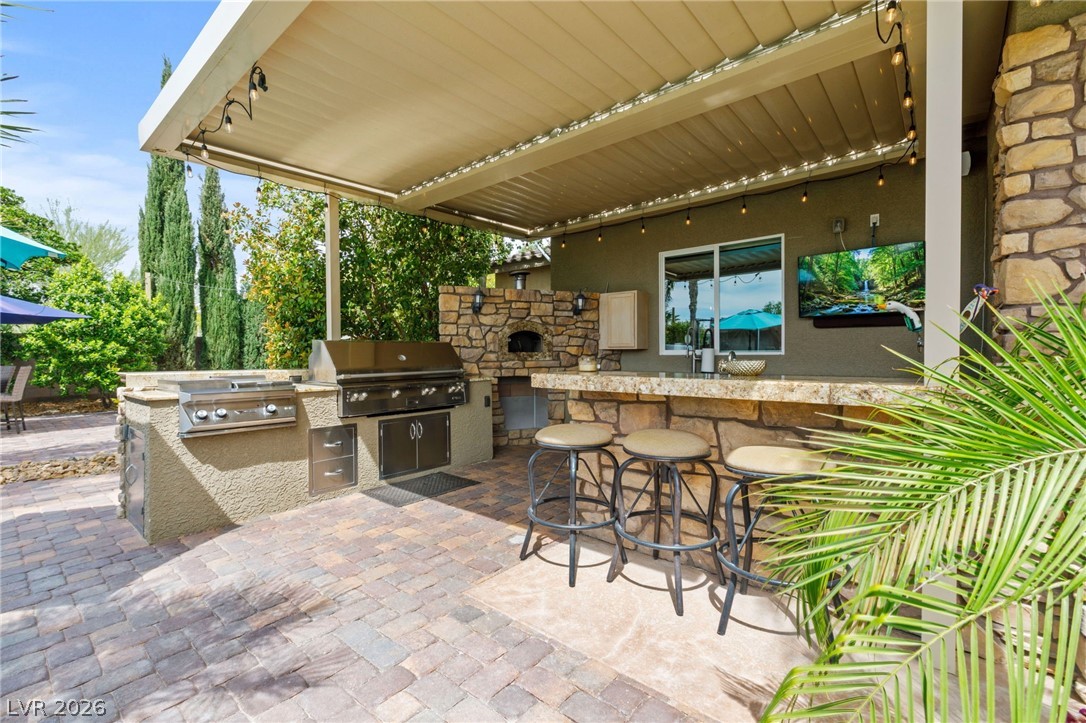 6151 Deep Autumn Avenue Las Vegas NV 89131