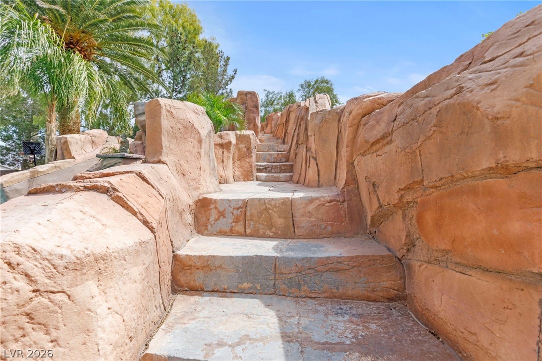 6151 Deep Autumn Avenue Las Vegas NV 89131