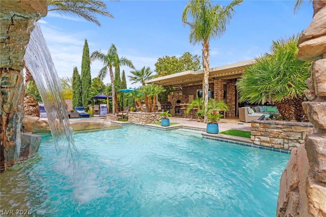 6151 Deep Autumn Avenue Las Vegas NV 89131