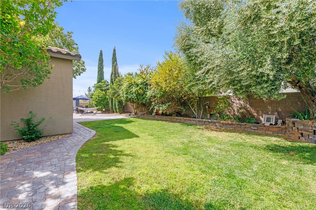 6151 Deep Autumn Avenue Las Vegas NV 89131