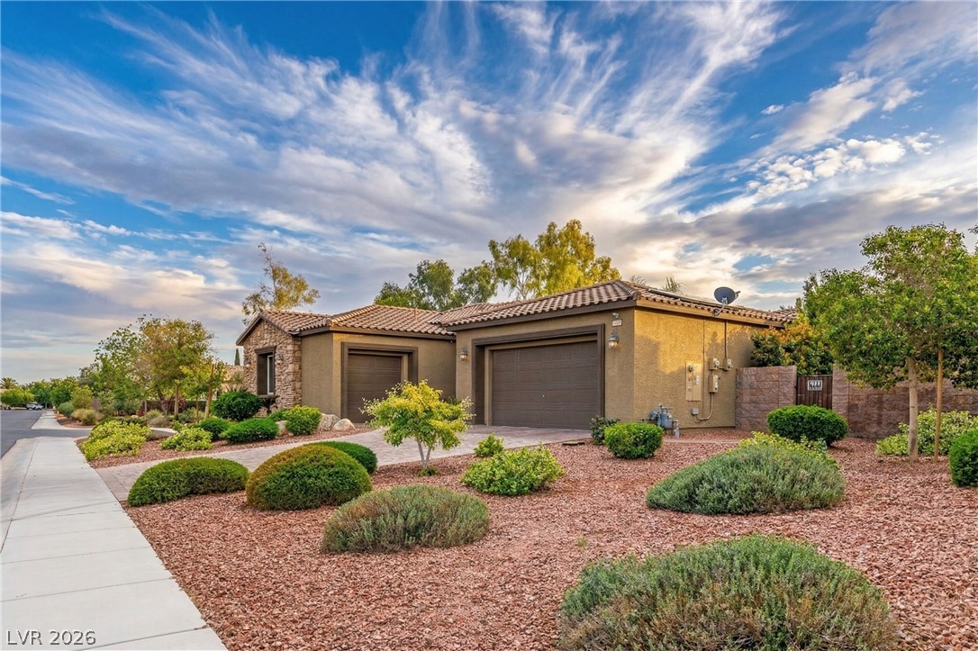 6151 Deep Autumn Avenue Las Vegas NV 89131