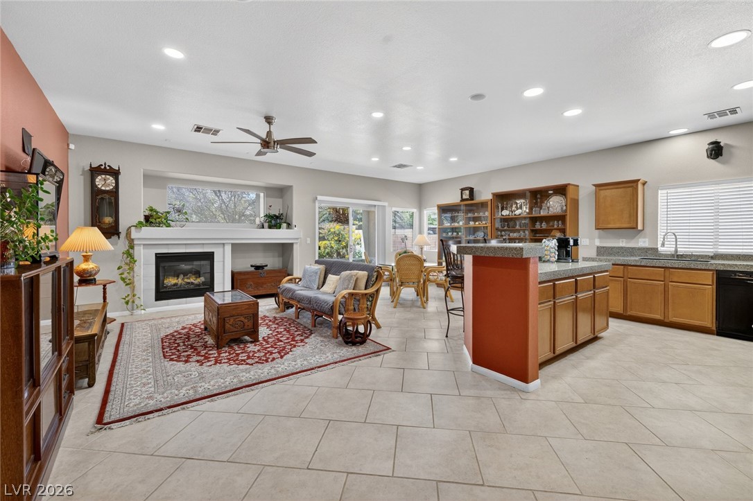 4467 Verdiccio Avenue Las Vegas NV 89141