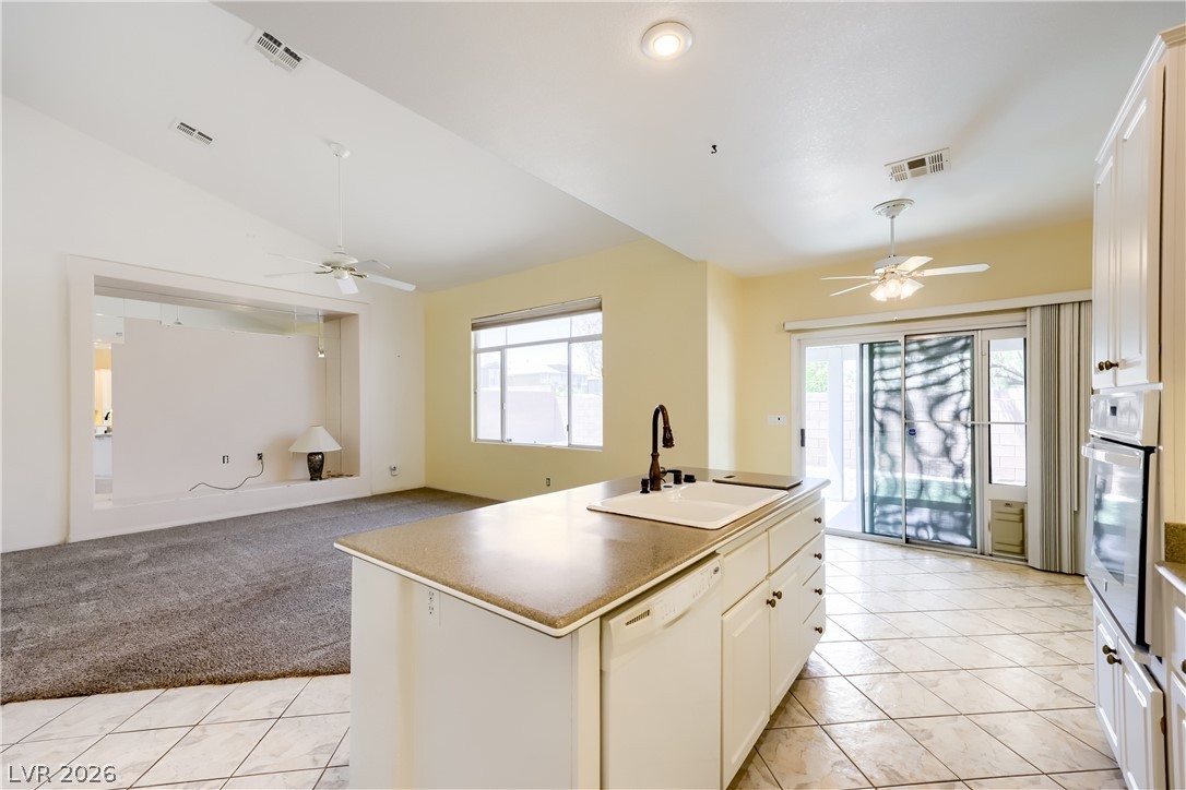 995 Courtney Valley Street Henderson NV 89052