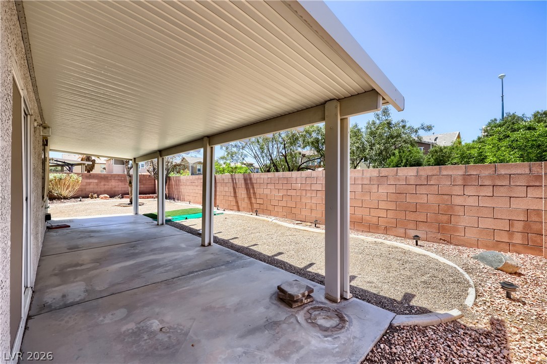 995 Courtney Valley Street Henderson NV 89052