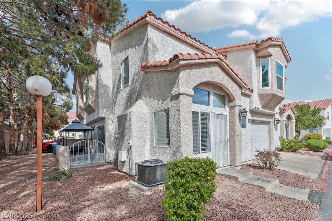 6964 Coral Rock Drive Las Vegas NV 89108