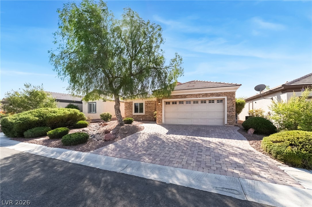 2455 Moonlight Valley Avenue Henderson NV 89044