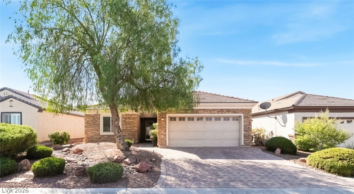 2455 Moonlight Valley Avenue Henderson NV 89044