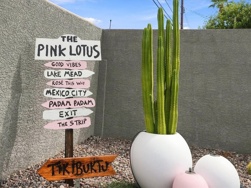 5128 Champions Avenue Las Vegas NV 89142