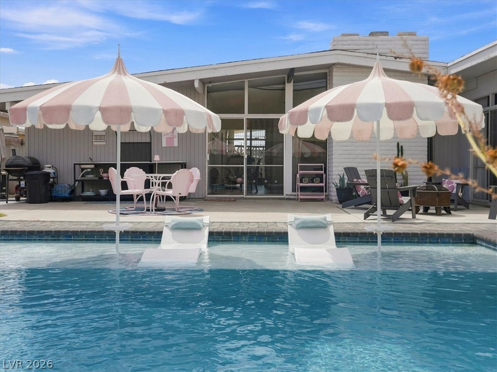 5128 Champions Avenue Las Vegas NV 89142