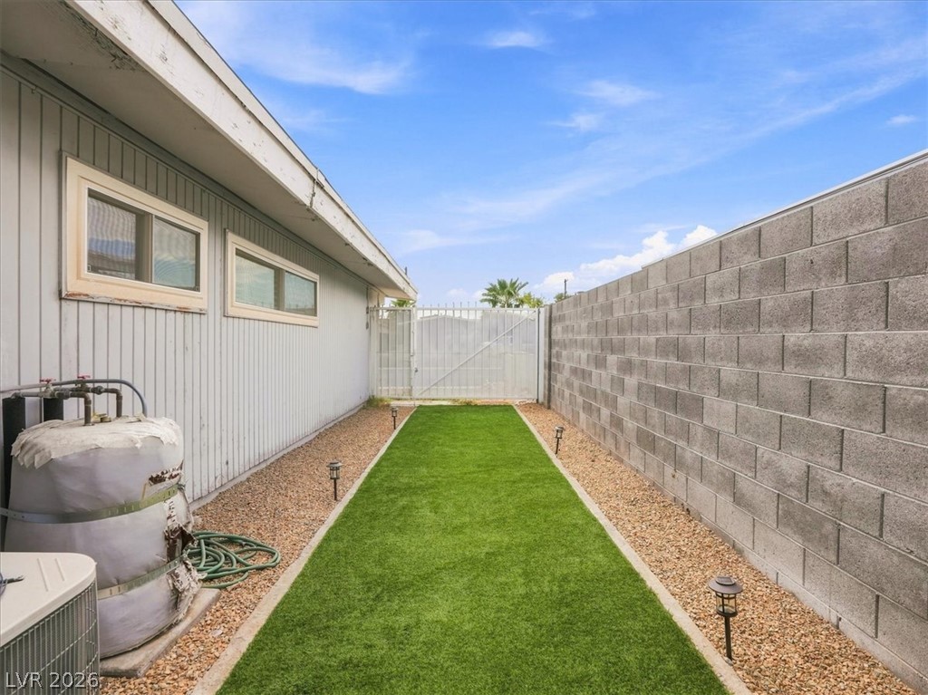 5128 Champions Avenue Las Vegas NV 89142