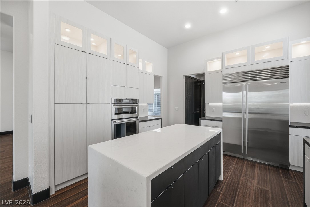 2204 Scarlet Rose Drive Las Vegas NV 89134