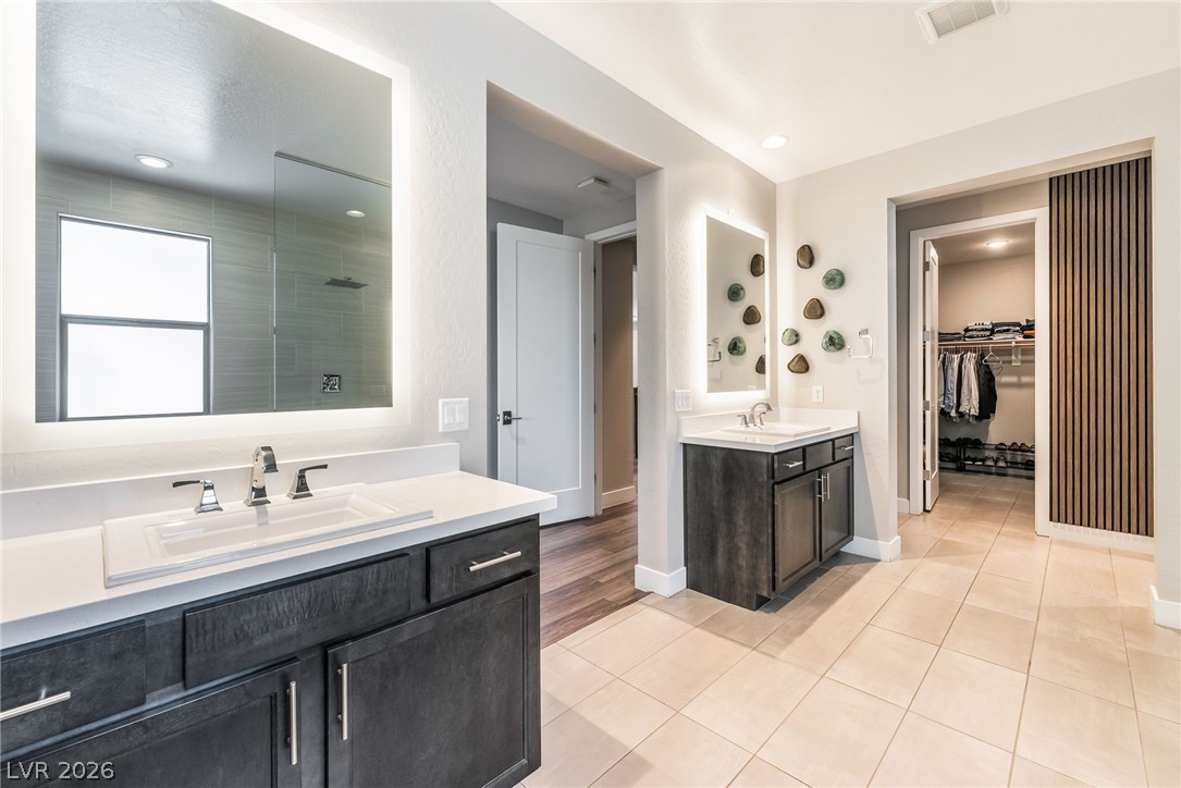 6812 Double Star Street Las Vegas NV 89135