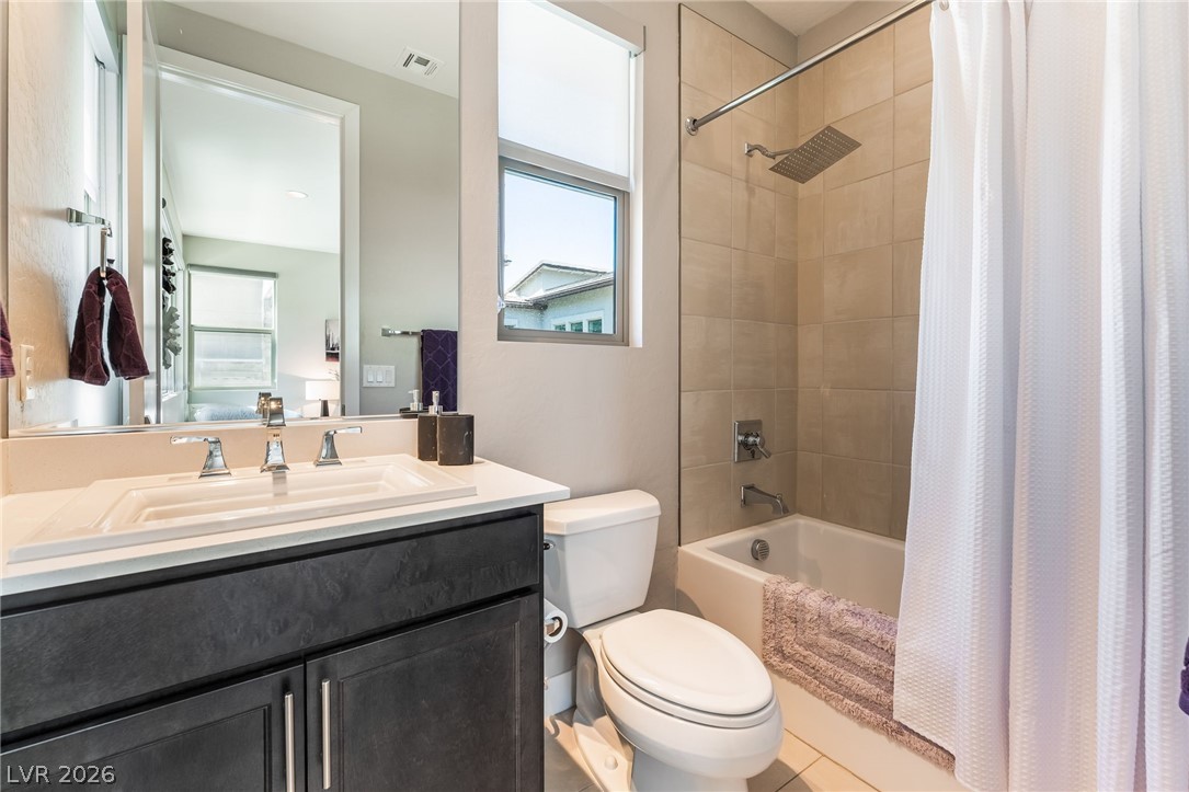 6812 Double Star Street Las Vegas NV 89135