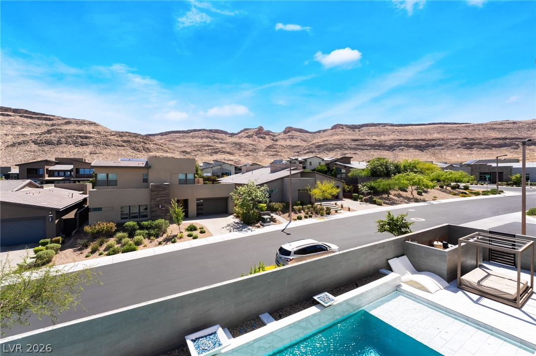 6812 Double Star Street Las Vegas NV 89135