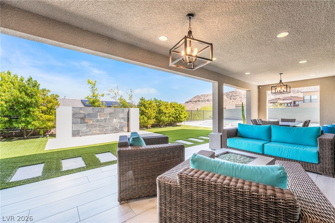 6812 Double Star Street Las Vegas NV 89135