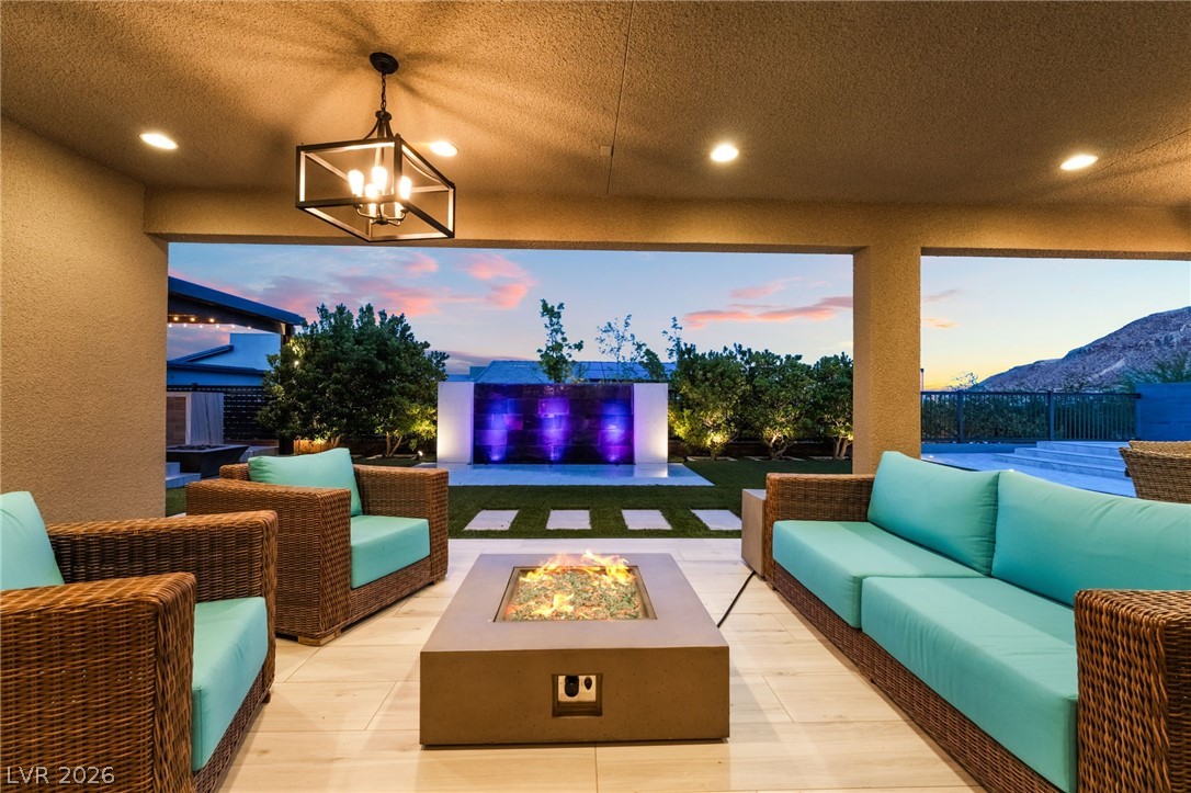6812 Double Star Street Las Vegas NV 89135