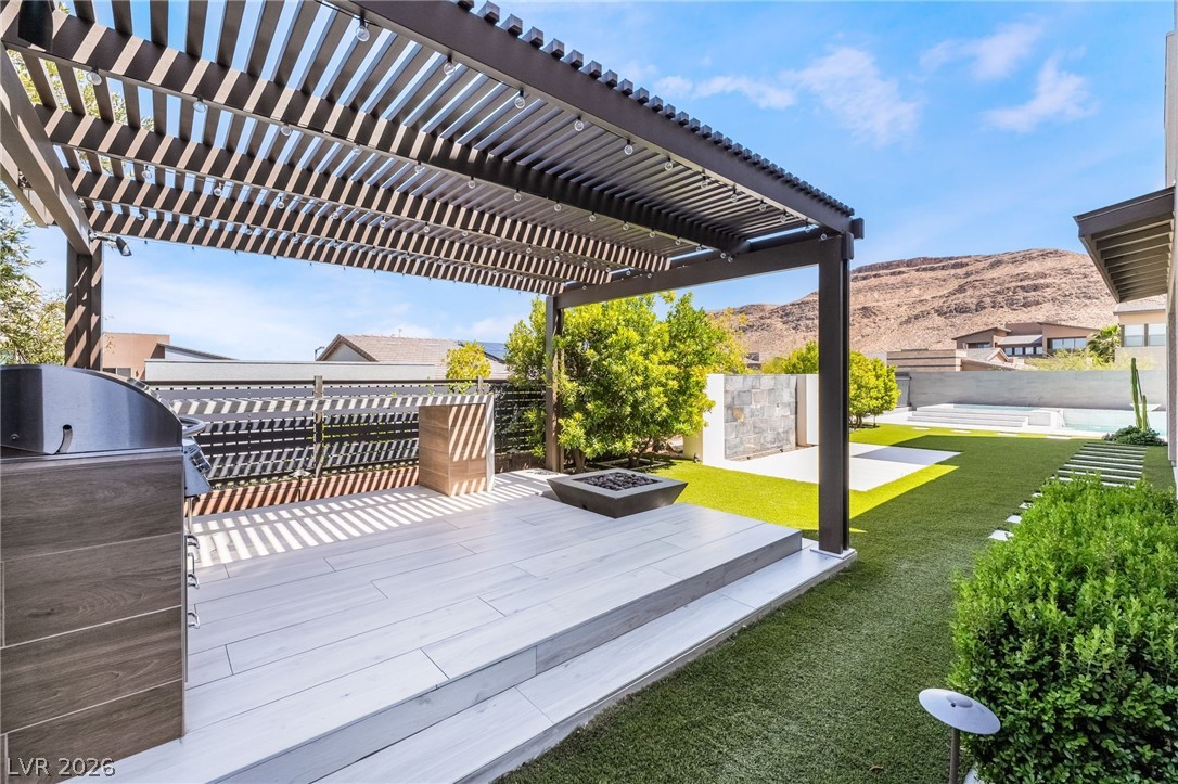 6812 Double Star Street Las Vegas NV 89135