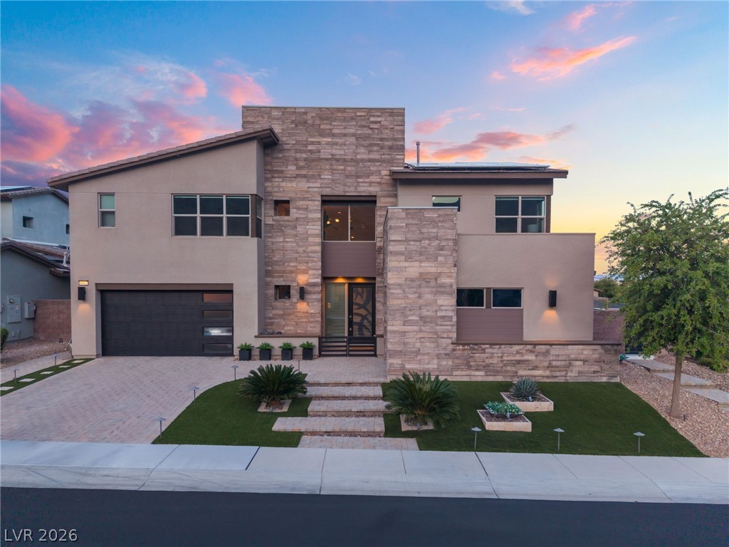 6812 Double Star Street Las Vegas NV 89135