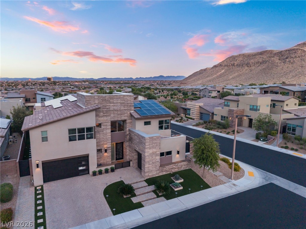 6812 Double Star Street Las Vegas NV 89135