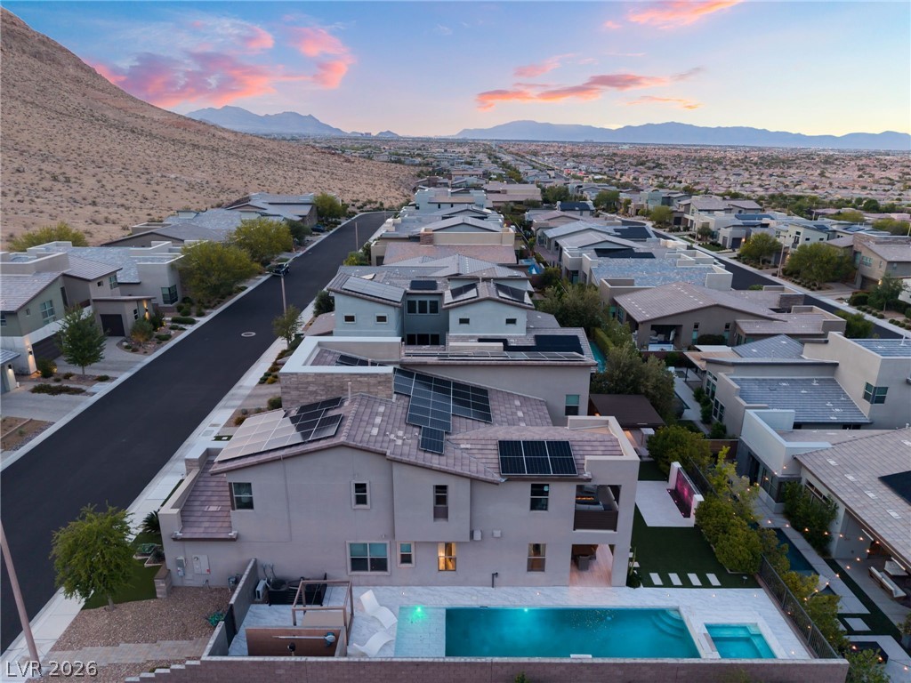 6812 Double Star Street Las Vegas NV 89135