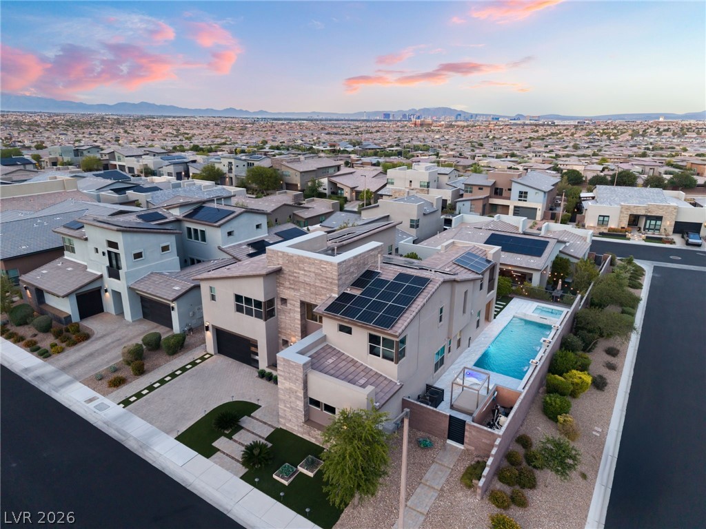 6812 Double Star Street Las Vegas NV 89135