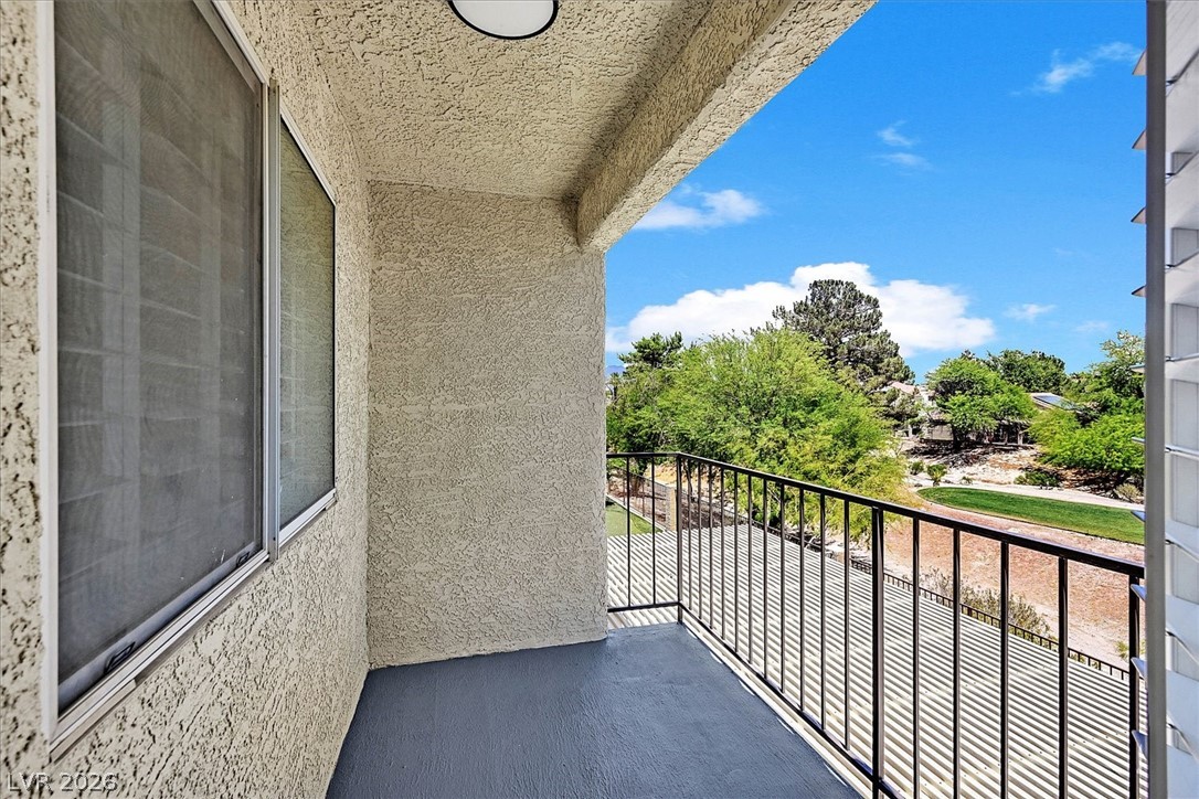 5488 Royal Vista Lane Las Vegas NV 89149