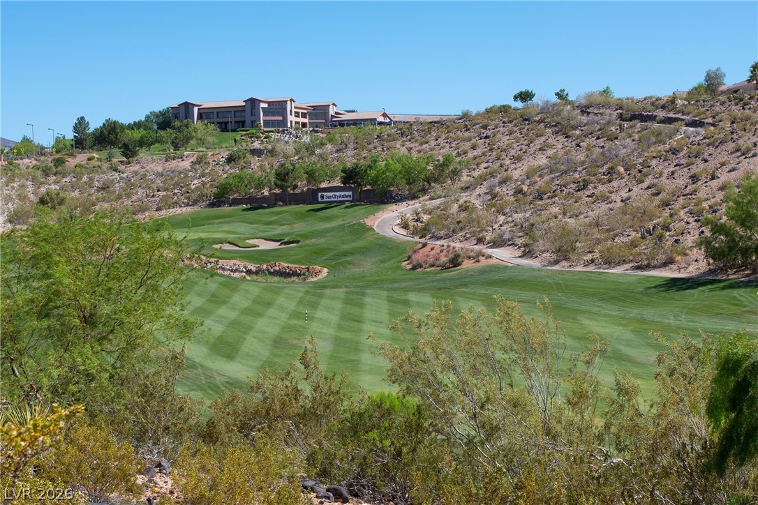 2211 Twin Falls Drive Henderson NV 89044