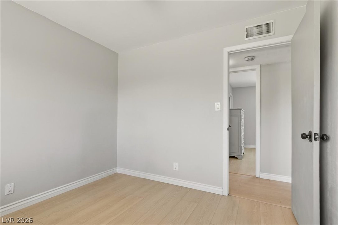 6252 Clarice Avenue Las Vegas NV 89107
