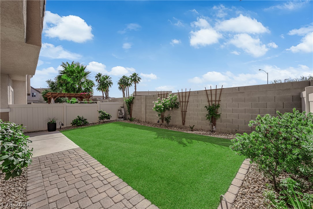 6520 Bucking Horse Lane 102 Henderson NV 89011