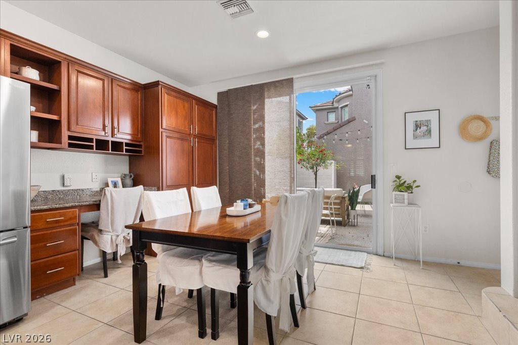 2182 Cast Pebble Drive Las Vegas NV 89135
