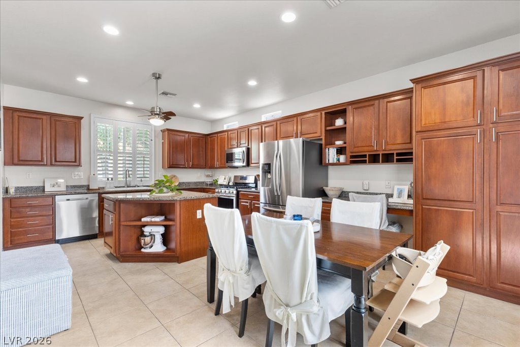 2182 Cast Pebble Drive Las Vegas NV 89135